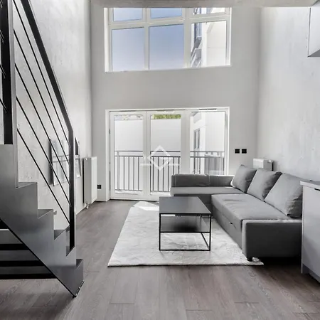 Sea Loft 49 *